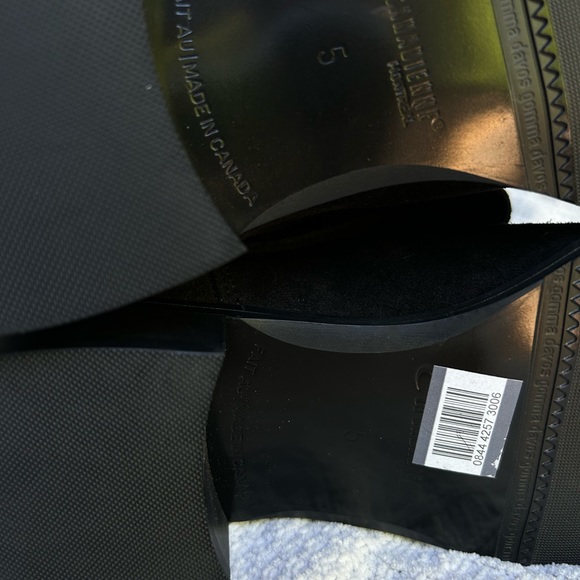 NWT La CANADIENNE Sparkle Knee
Boots, size 5 new - Picture 8 of 10